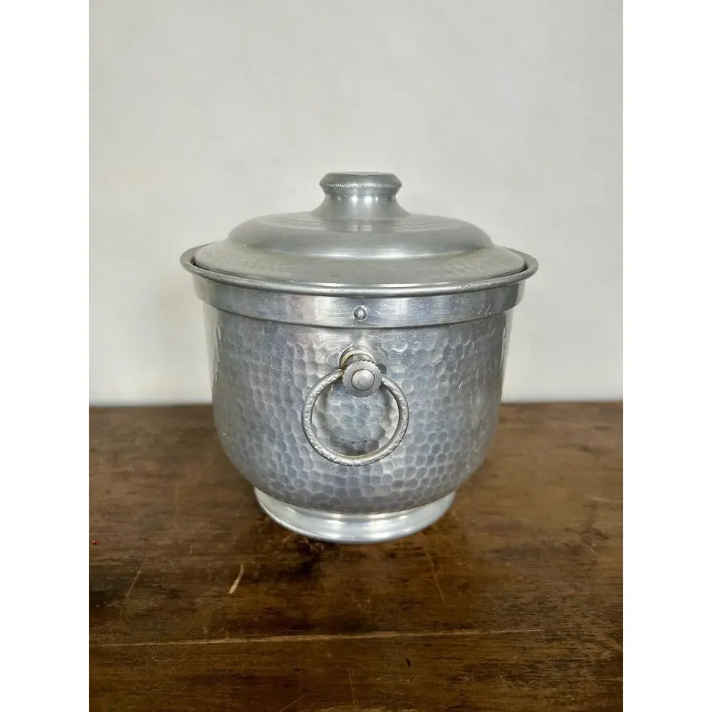 Mid Century Hammered Aluminum Ice Bucket with Lid, Vintage Barware Home Bar Cart
